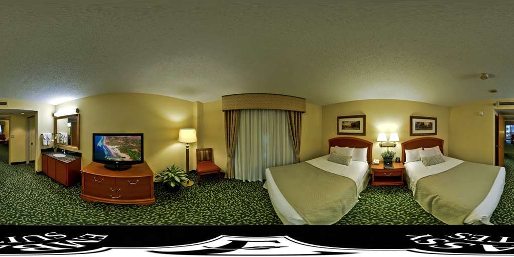 Embassy Suites Greenville Golf Resort & Conference Center Room photo